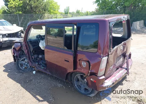 2006 Scion Xb from USA, damaged, VIN JTLKT334X64035232
